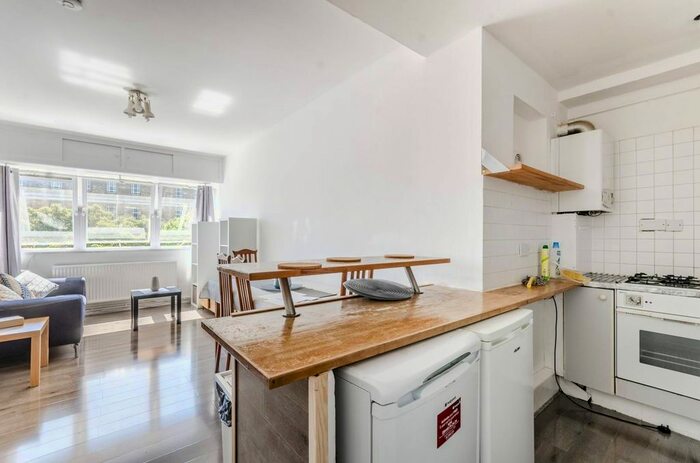 2 Bedroom Flat To Rent In Judd Street, Bloomsbury, London, WC1H