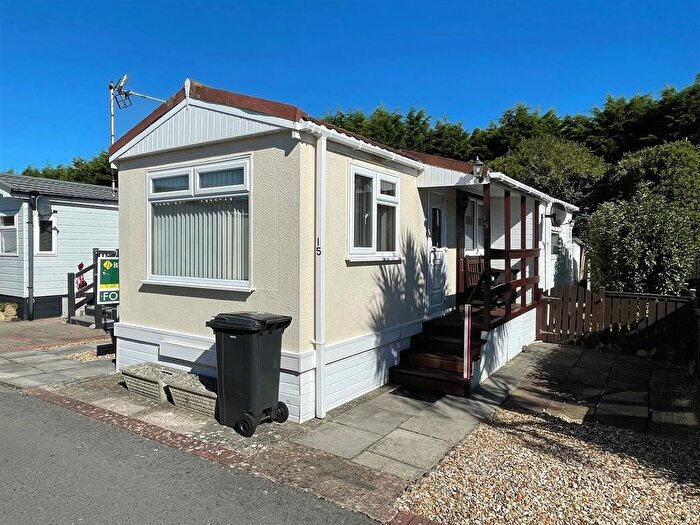 1 Bedroom Park Home For Sale In Claremont Park, Berrow, Burnham-On-Sea, TA8