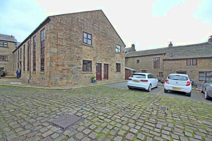 1 Bedroom Flat To Rent In Mount Pleasant, Nangreaves, Bury, BL9