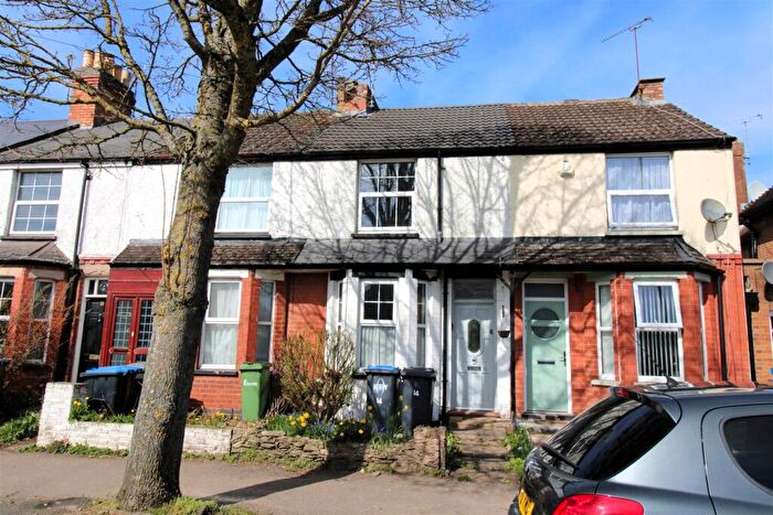 2 Bedroom Terraced House To Rent In Ashlawn Road, Rugby, CV22