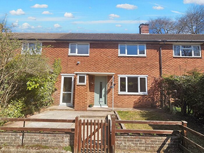 2 Bedroom Semi-Detached House For Sale In Bracken Road, Tunbridge Wells, TN2