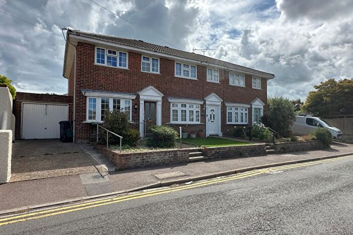 3 Bedroom End Of Terrace House For Sale In Western Road, Deal, CT14