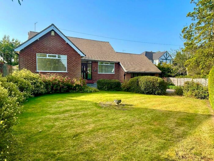 4 Bedroom Detached Bungalow To Rent In Delamere Road, Hazel Grove, Stockport, SK7