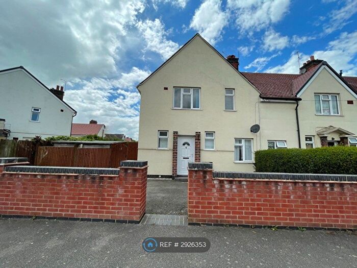 3 Bedroom End Terrace House To Rent In Barton Road, Nuneaton, CV10