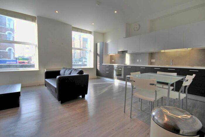 2 Bedroom Flat To Rent In Hackney Road, Shoreditch, London, E2