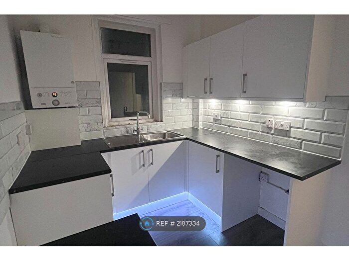 1 Bedroom Flat To Rent In Annanhill Avenue, Kilmarnock, KA1