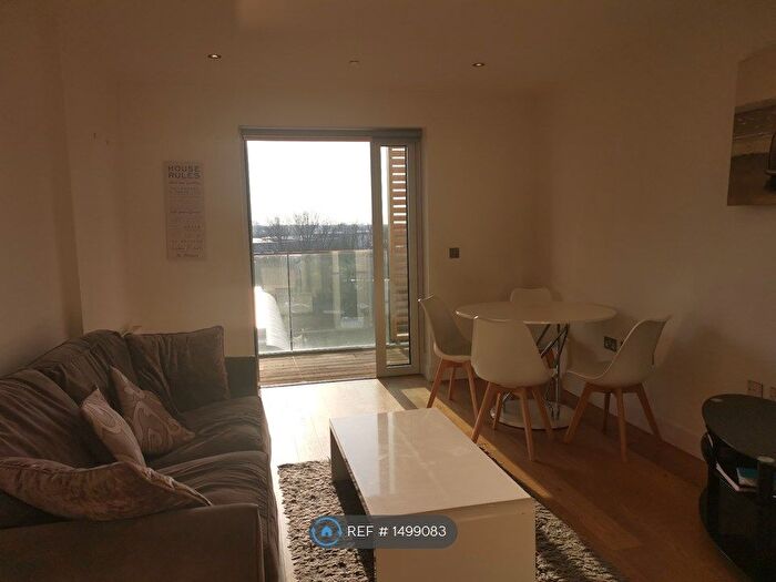 1 Bedroom Flat To Rent In Harper Studios, London, SE18