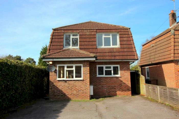 3 Bedroom Detached House To Rent In Camberley, Surrey, GU15