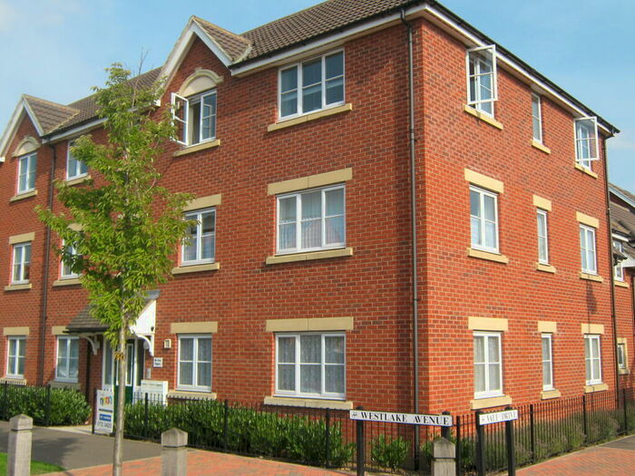 2 Bedroom Apartment To Rent In West Lake Avenue, Peterborough, PE7