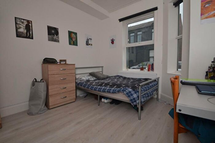 6 Bedroom Terraced House To Rent In Standish Road, Fallowfield, Manchester, M14