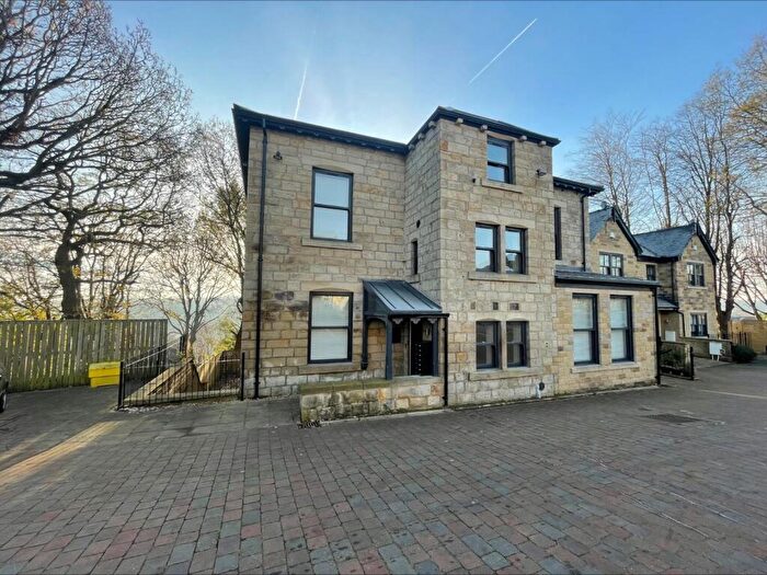 1 Bedroom Flat To Rent In Clarence Road, Horsforth, Leeds, West Yorkshire, LS18