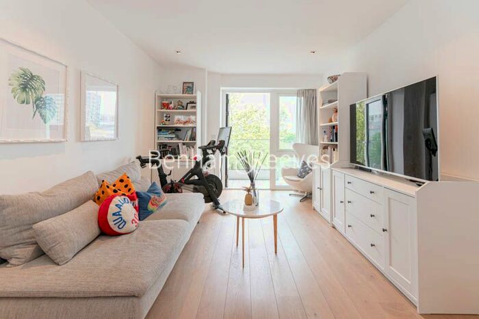 1 Bedroom Flat To Rent In Kew Bridge Road, Brentford, TW8