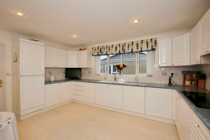 4 Bedroom Detached Bungalow For Sale In March Road, Whittlesey, Peterborough, PE7