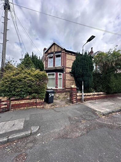 1 Bedroom Flat To Rent In Ground Floor, Hilton Crescent, Prestwich, Bury, M25