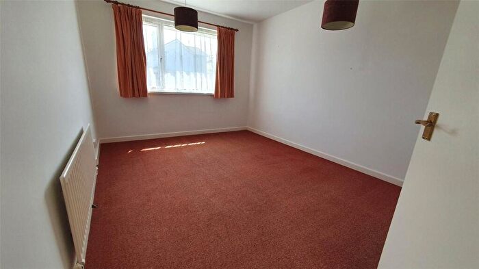 2 Bedroom Bungalow For Sale In Eastoke Avenue, Hayling Island, Hampshire, PO11