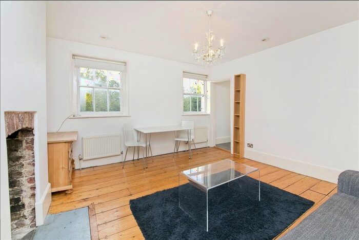 1 Bedroom Flat To Rent In Camden Square, Camden, NW1
