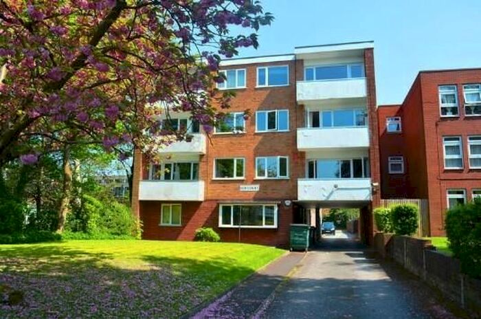 1 Bedroom Flat To Rent In Elm Court, Moseley, Birmingham, B13