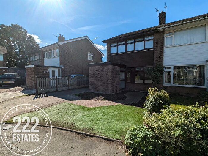 3 Bedroom Semi-Detached House For Sale In Birdwell Drive, Great Sankey, Warrington, WA5