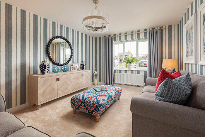 4 Bedroom Detached House For Sale In Ryton, Tyne And Wear, NE40