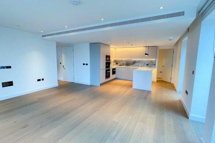 3 Bedroom Flat To Rent In Belveder Row, White City Living, London, W12