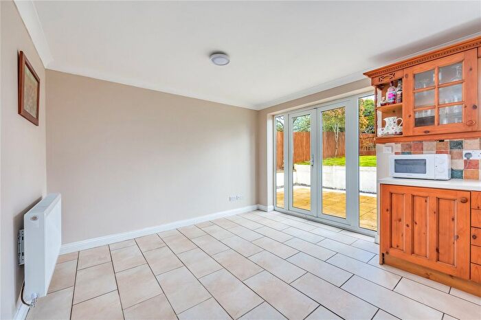 4 Bedroom Detached House For Sale In The Baulk, Clapham, Beds, MK41
