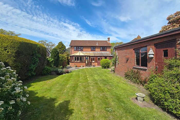 3 Bedroom Detached House For Sale In Main Road, East Boldre, Hampshire, SO42