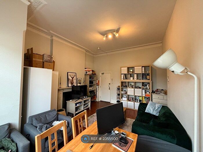 1 Bedroom Flat To Rent In Montserrat Road, Putney, SW15