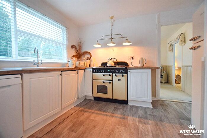 3 Bedroom Detached Bungalow For Sale In Newport, SA42