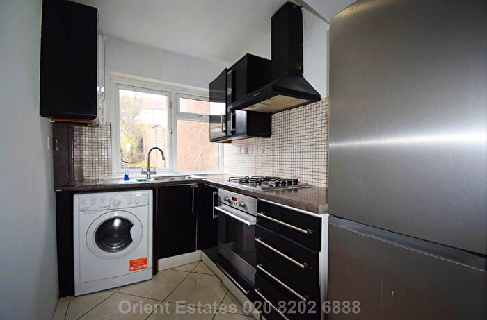 3 Bedroom Terraced House For Sale In Whitton Avenue, Greenford, UB6