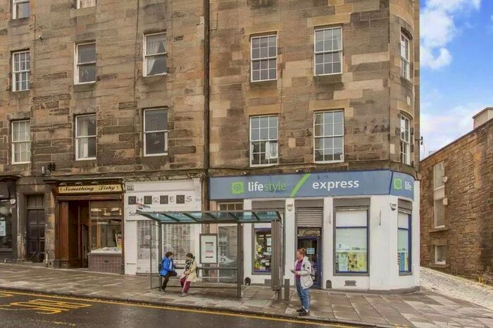 2 Bedroom Flat To Rent In , Broughton Street, Edinburgh, EH1