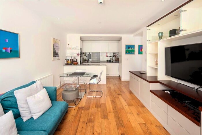 2 Bedroom Flat To Rent In Regalia Point, Palmers Road, Bethnal Green, London, E2