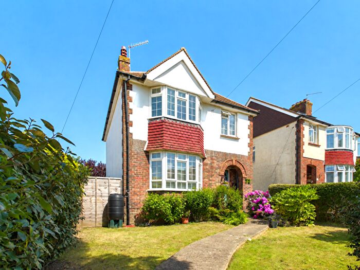 3 Bedroom Detached House For Sale In Sunninghill Avenue, Hove, BN3
