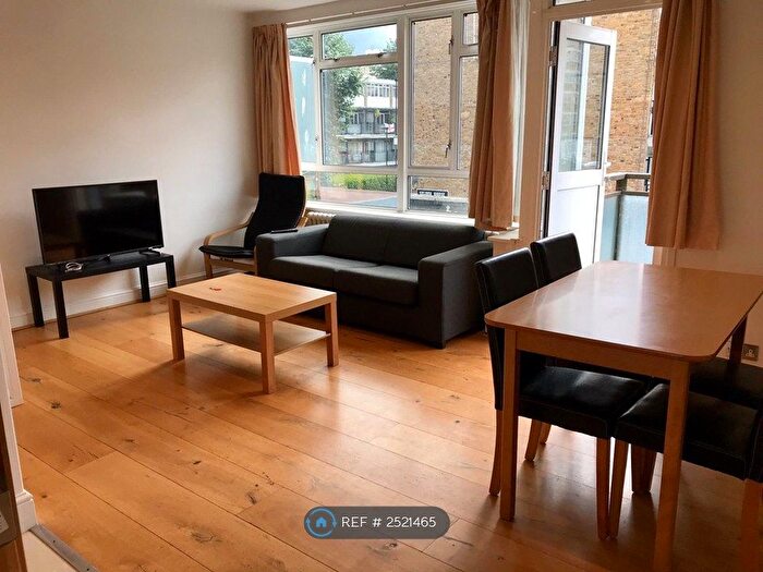 3 Bedroom Flat To Rent In Littleton House, London, SW1V