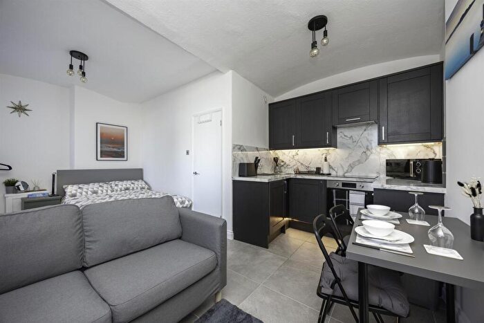 Studio To Rent In Windsor Court, Windsor Street, Brighton, BN1