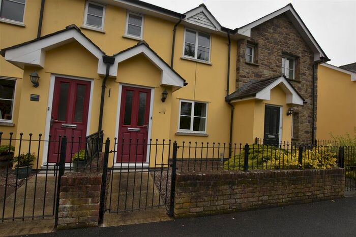 2 Bedroom Property To Rent In Hampton Gardens, Glasbury, Hereford, HR3