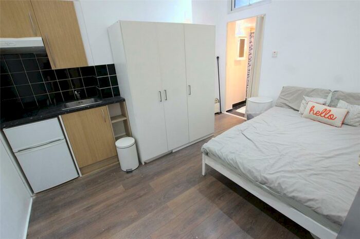 Studio To Rent In Barking Road, London, E13