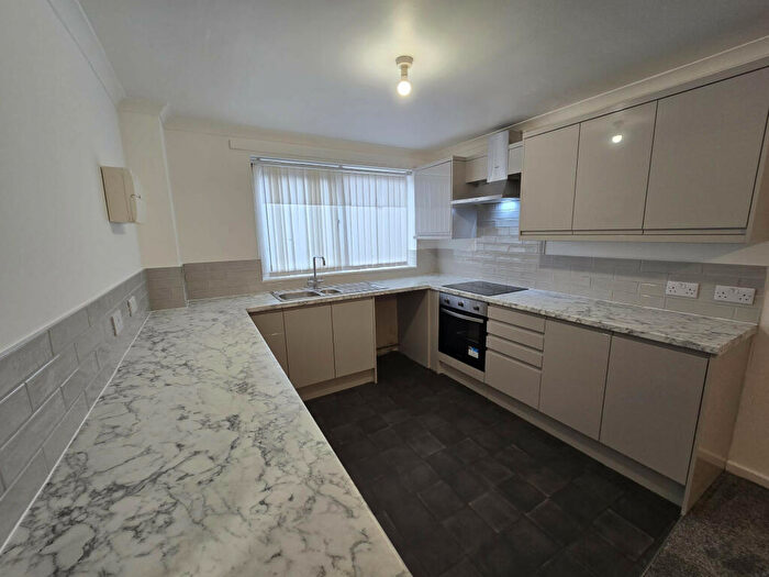 3 Bedroom Terraced House To Rent In Roborough Close, Hull, Yorkshire, HU7