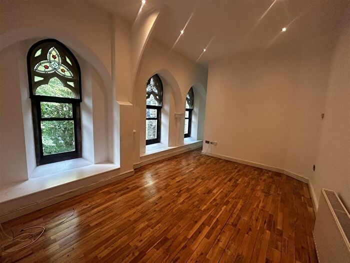 2 Bedroom Flat To Rent In Range Road, Formerly St Edmunds Church, Manchester, M16