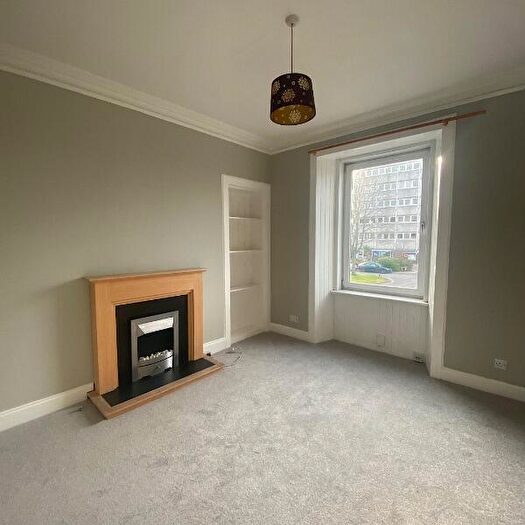 2 Bedroom Flat To Rent In Robertson Buildings, Barrack Street, Perth, Perthshire, PH1