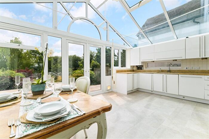 3 Bedroom Semi Detached House For Sale In Brook Road, Merstham, RH1