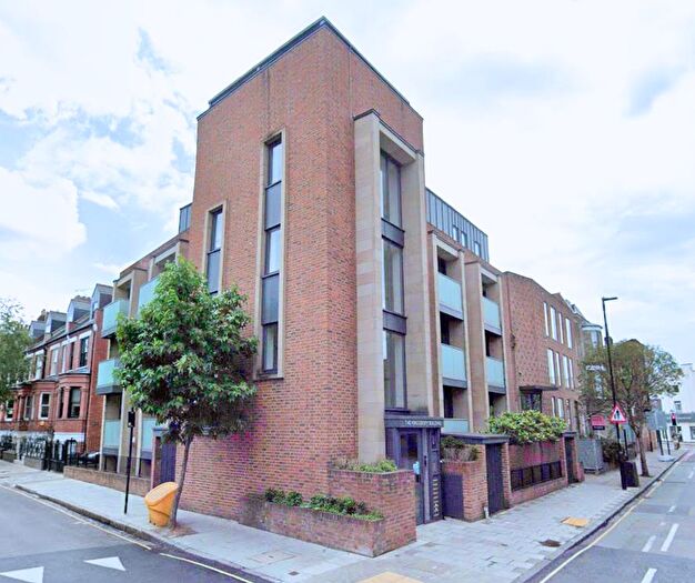 2 Bedroom Flat To Rent In Drayton Park, London, N5