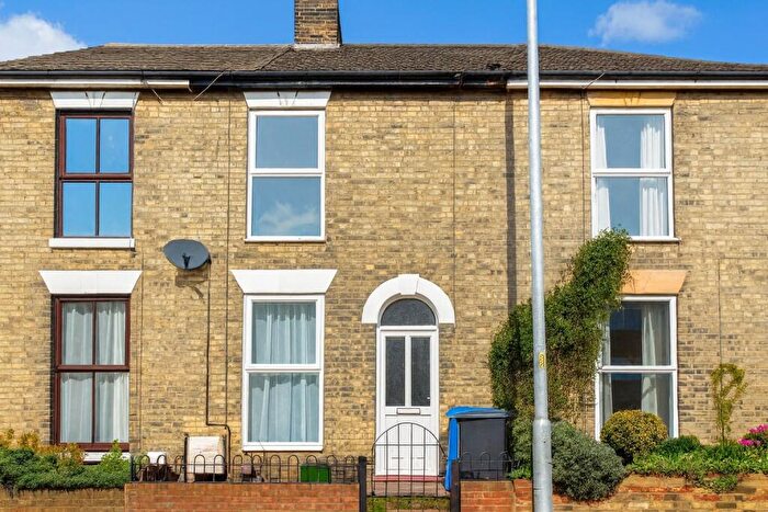 2 Bedroom Terraced House For Sale In Carrow Road, NR1