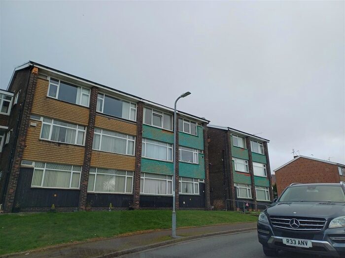 2 Bedroom Flat To Rent In Kennerleigh Road, Rumney, Cardiff, CF3