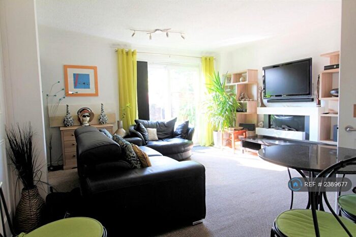 Studio To Rent In Lower Earley, Lower Earley, Reading, RG6