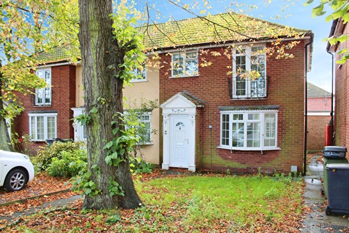 3 Bedroom End Of Terrace House To Rent In Barkby Road, Syston, Leicester, LE7