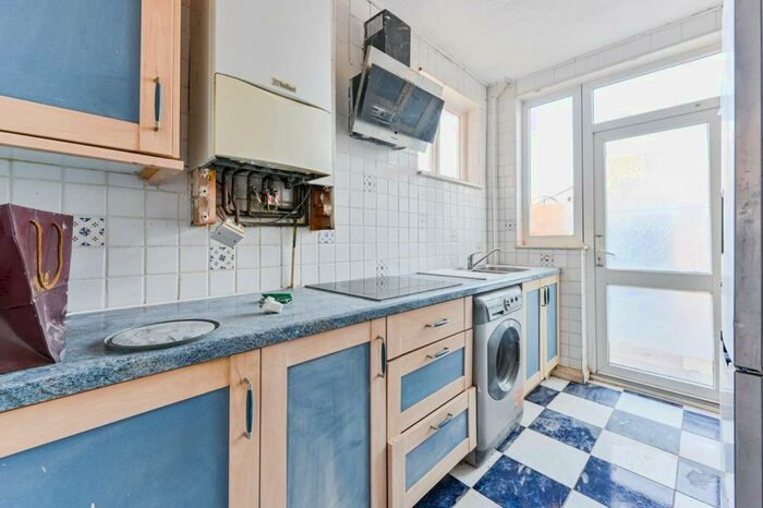 3 Bedroom House To Rent In Montpelier Rise, North Wembley, Wembley, HA9