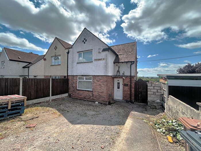 3 Bedroom Semi-Detached House For Sale In Kitchener Avenue, Derby, DE23