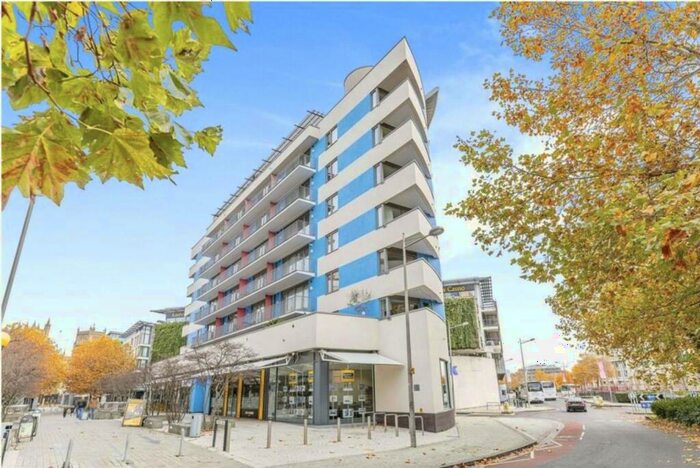 2 Bedroom Apartment To Rent In Waverly House, City Centre, Bristol, BS1