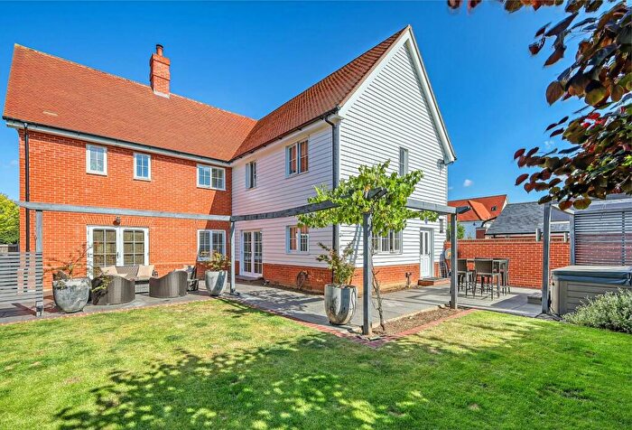 4 Bedroom Detached House For Sale In Ridley Green, Hartford End, Chelmsford, CM3