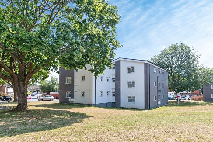 1 Bedroom Flat For Sale In Walden End, Stevenage, SG1
